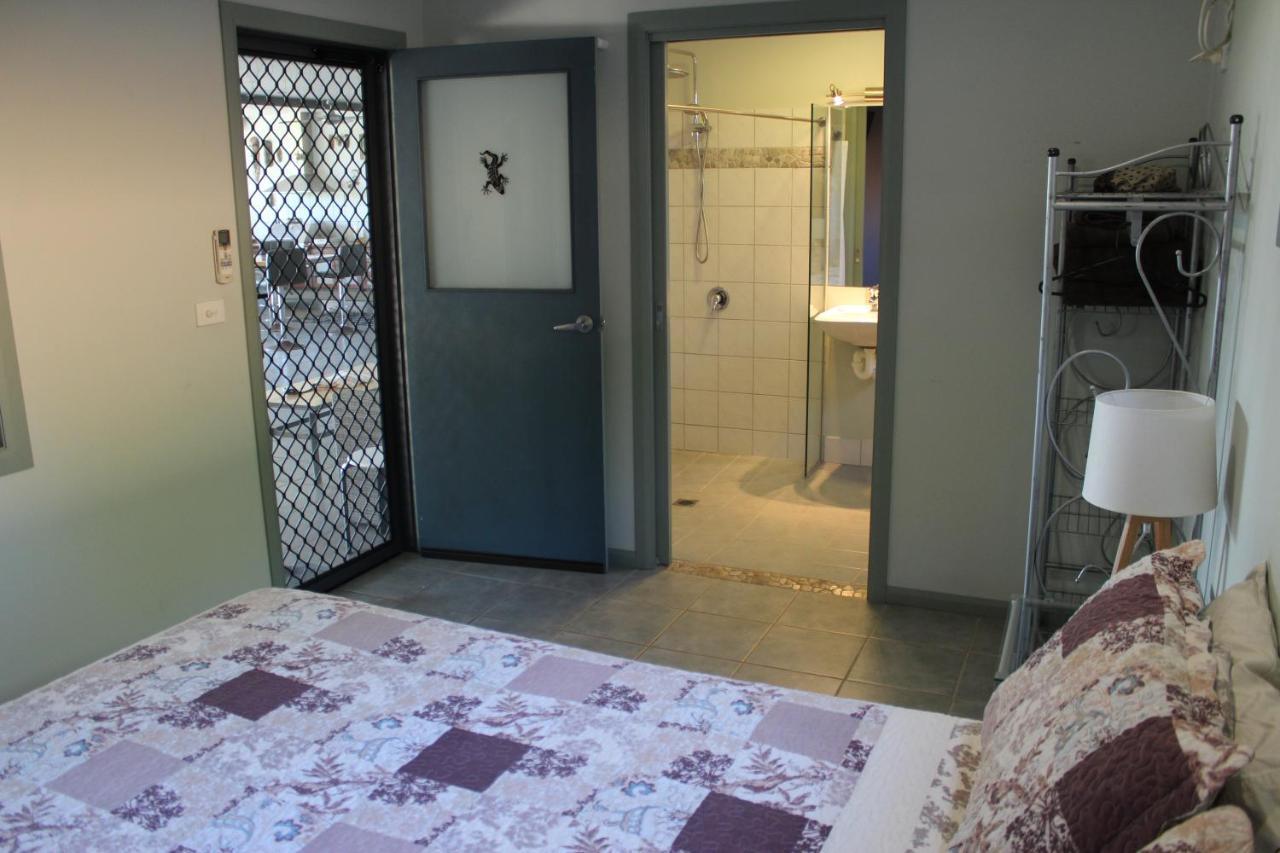Gecko Guest House Cooktown Eksteriør bilde